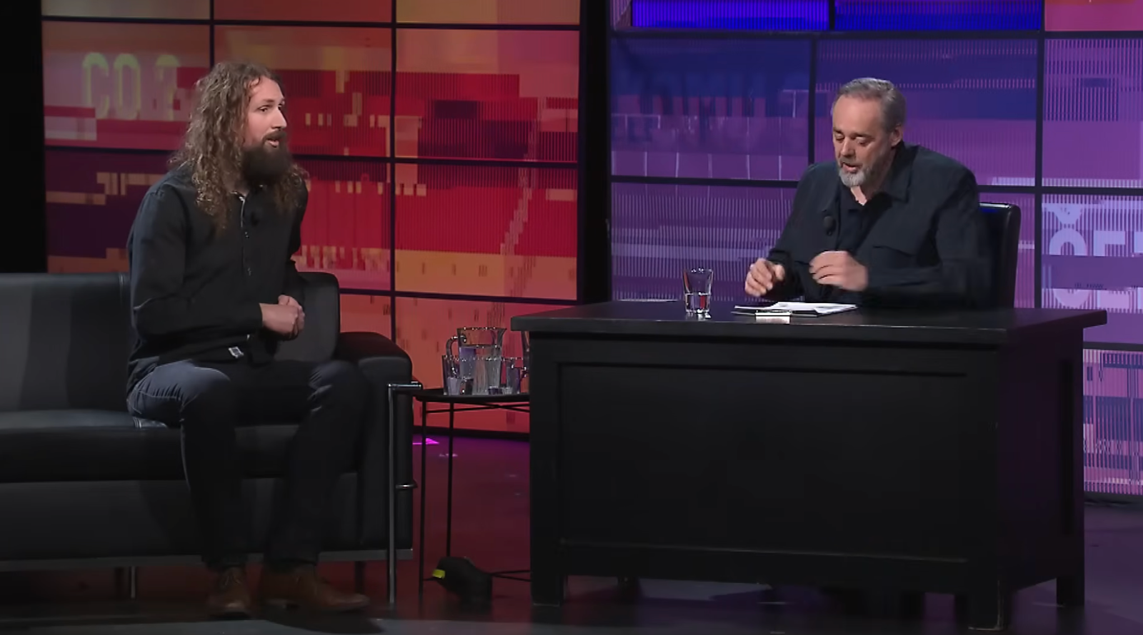 Radek Netušil v pořadu 7 pádů Honzy Dědka